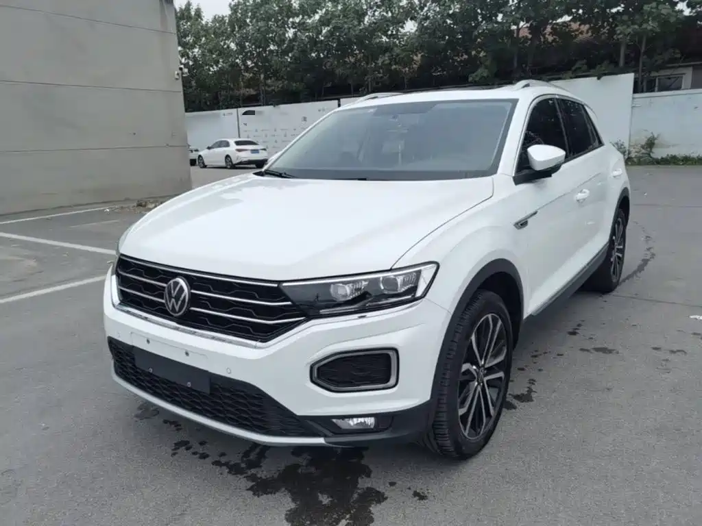 Volkswagen T-Roc — миниатюра 2
