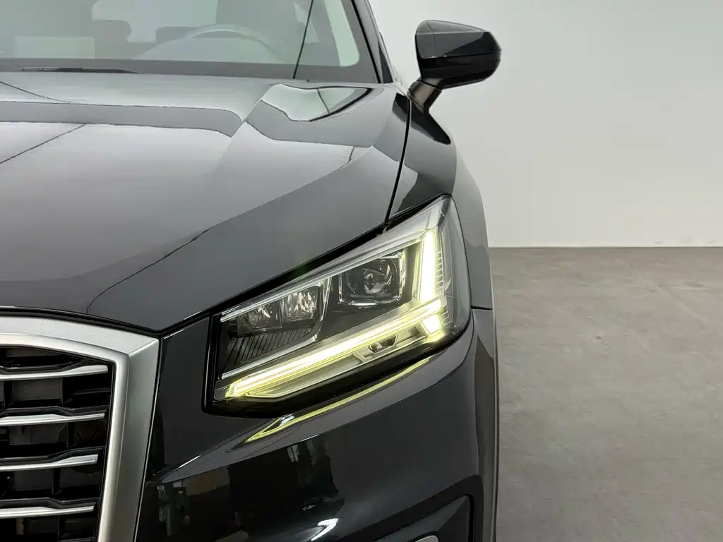 Audi Q2L — миниатюра 12