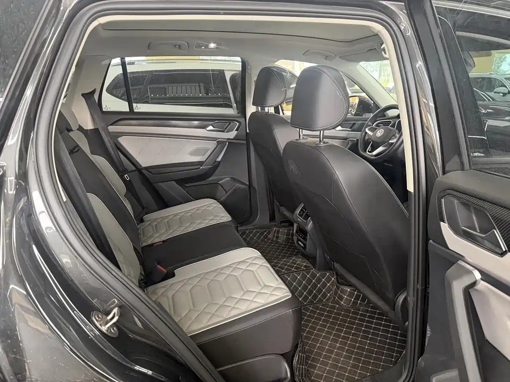 Volkswagen Tayron — миниатюра 5