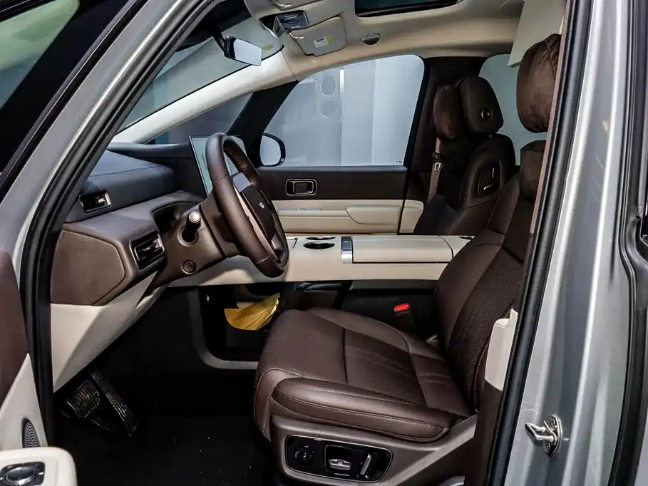 Li Auto Li MEGA — миниатюра 8
