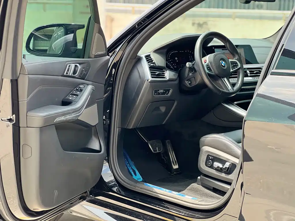 BMW X5 M — миниатюра 4