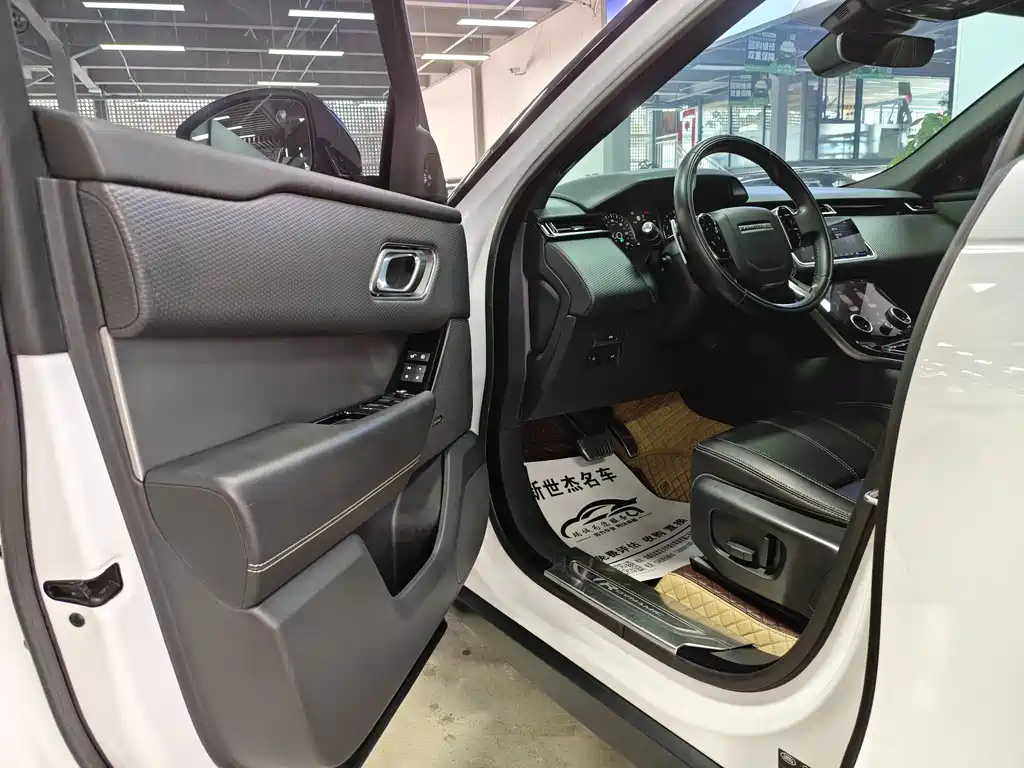 Land Rover Velar — миниатюра 10