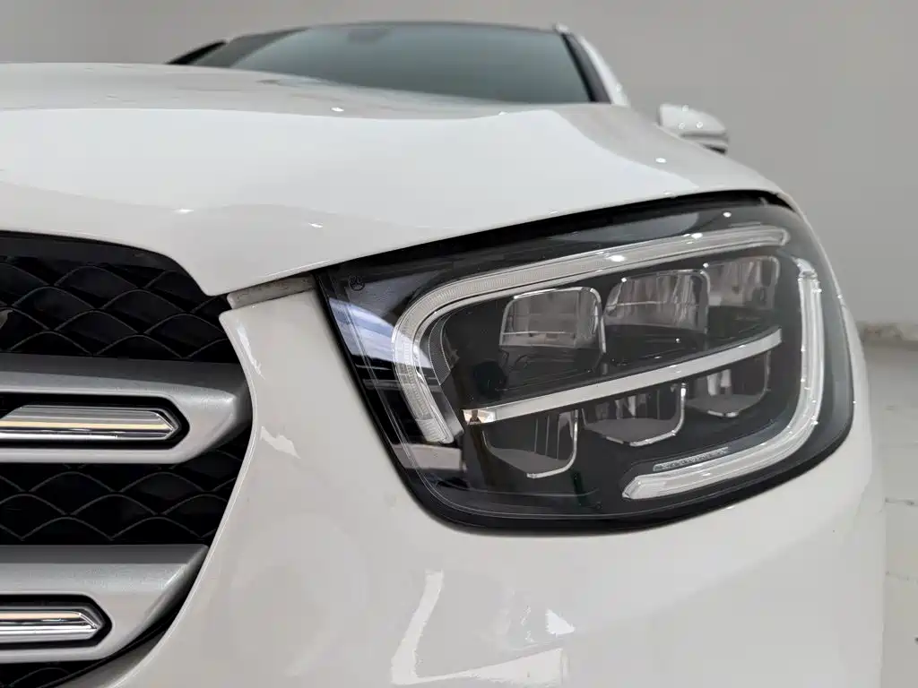 Mercedes-Benz GLC — миниатюра 9
