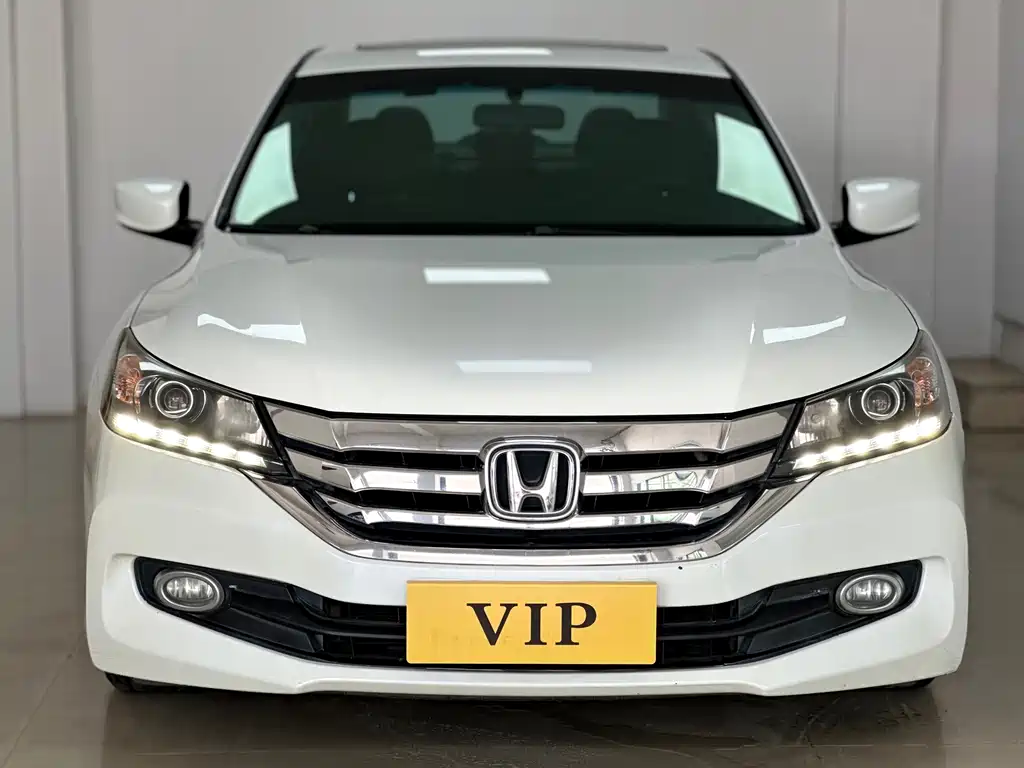 Honda Accord — миниатюра 2