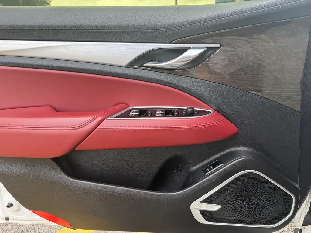 Geely Borui — миниатюра 13