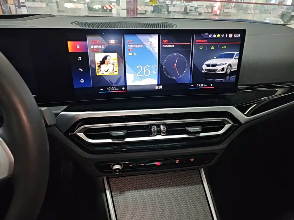 BMW i3 — миниатюра 13