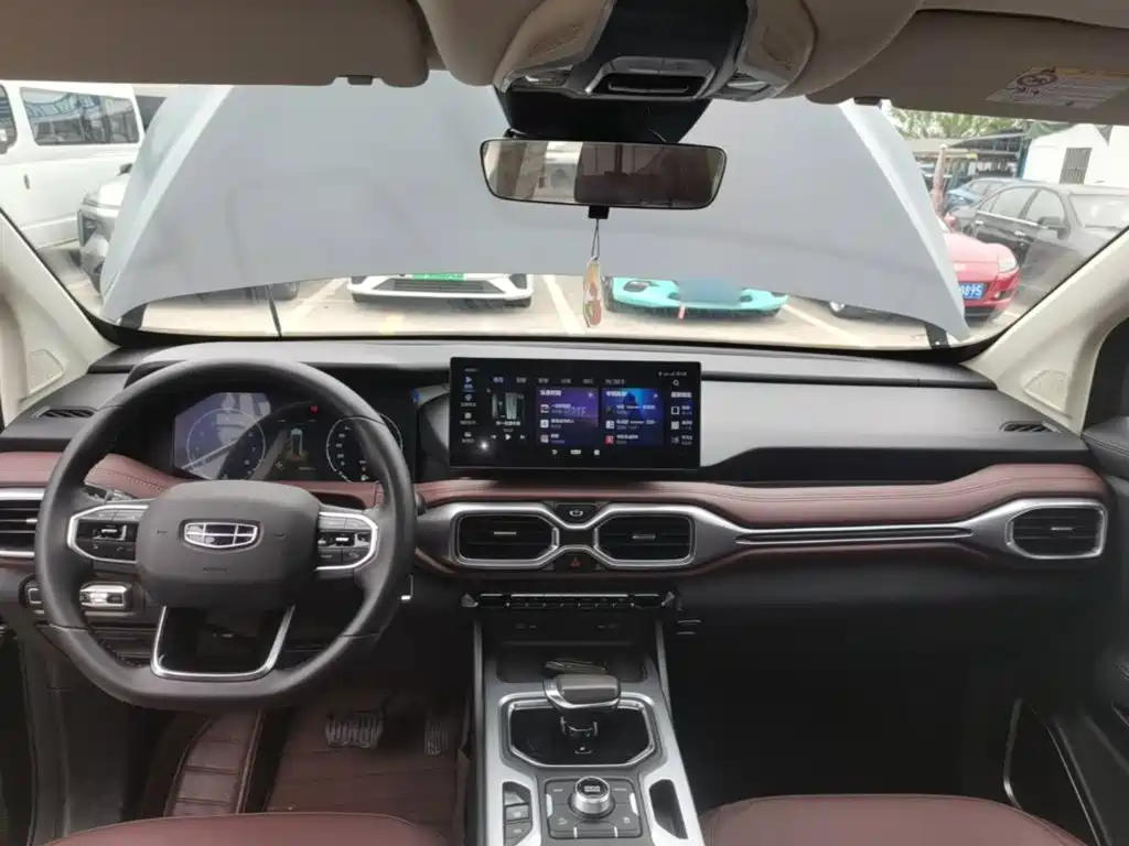 Geely Haoyue — миниатюра 10