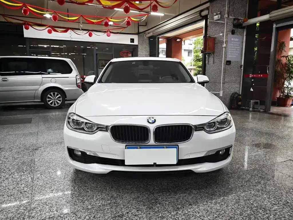 BMW 3 Series — миниатюра 2