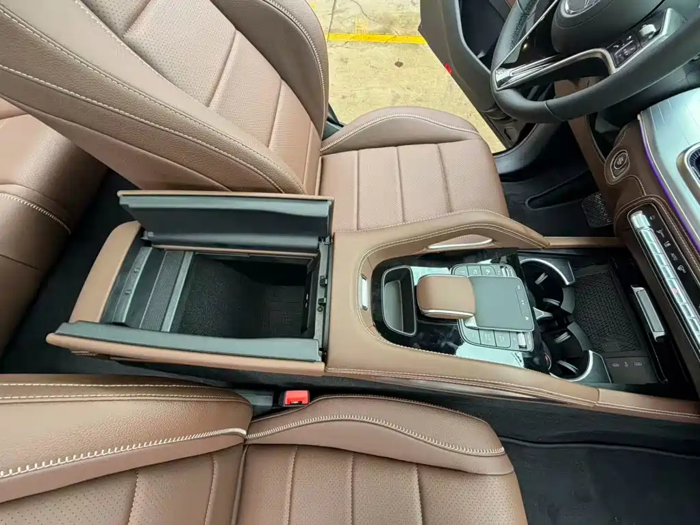 Mercedes-Benz GLE — миниатюра 14
