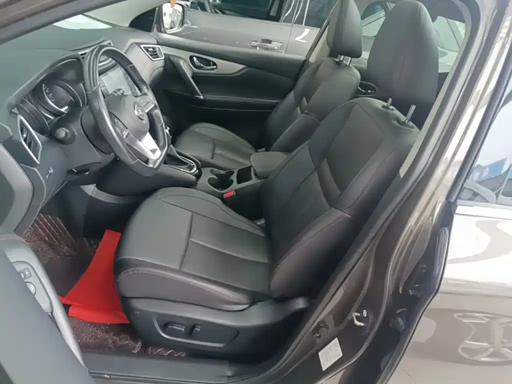 Nissan Qashqai — миниатюра 15