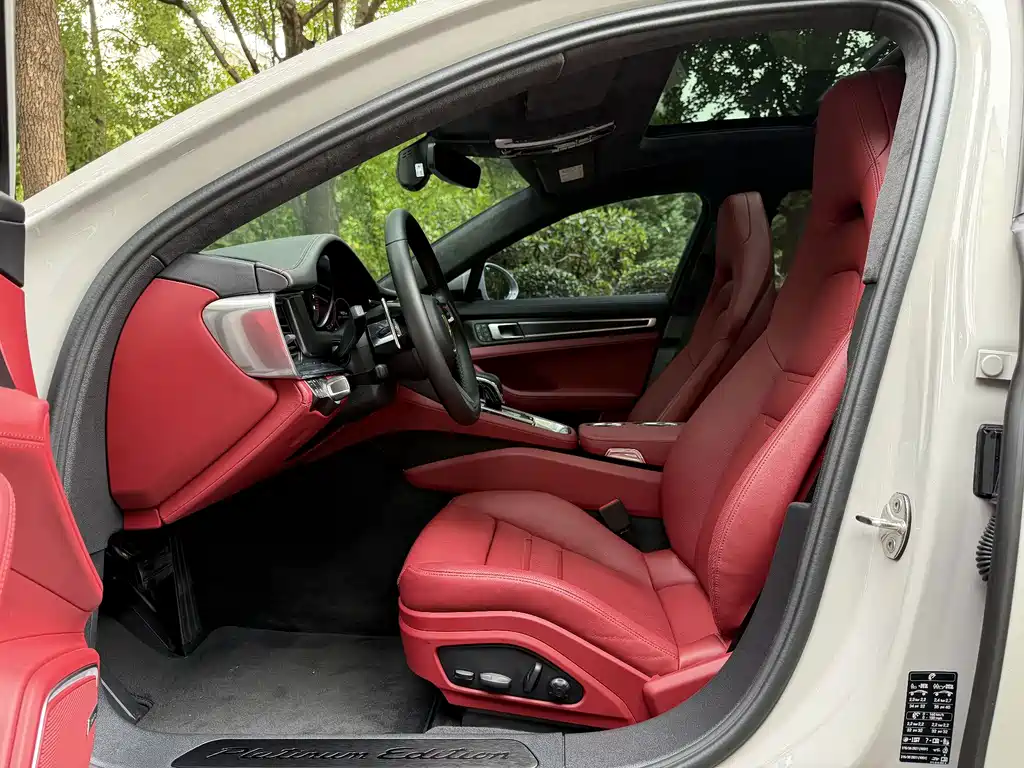 Porsche Panamera — миниатюра 5