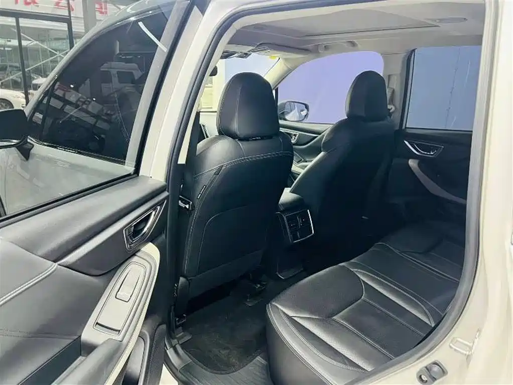 Subaru Forester 2022 2.0i AWD Luxury EyeSight