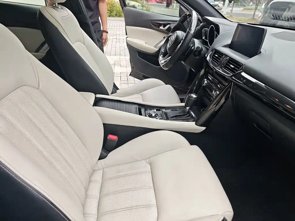 Mazda CX-4 — миниатюра 8