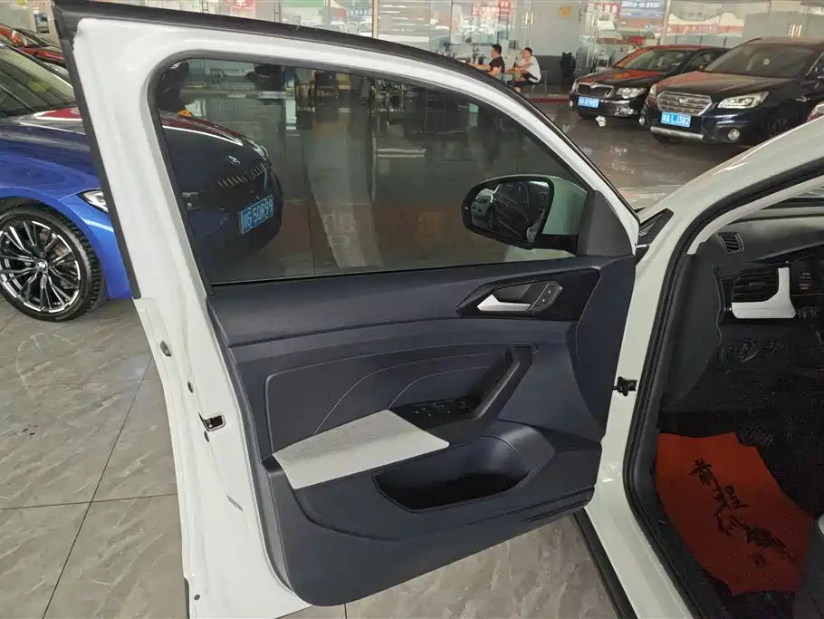 Volkswagen Tharu 2025 1.5L