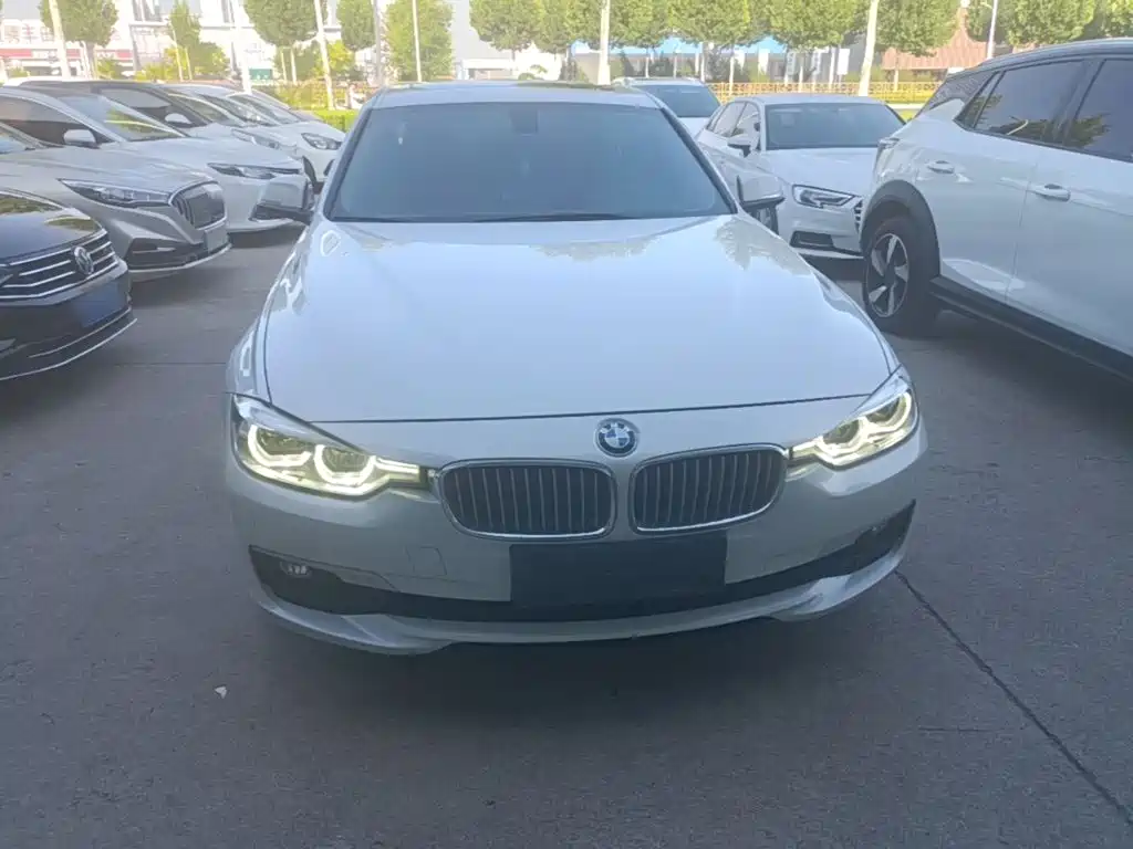 BMW 3 Series — миниатюра 3
