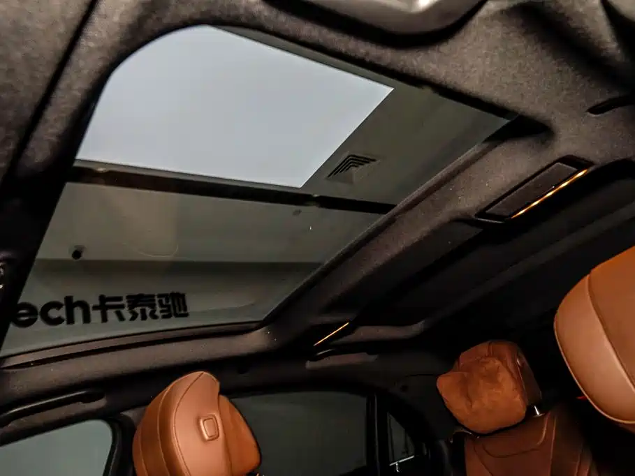 Mercedes-Benz S-Class — миниатюра 22