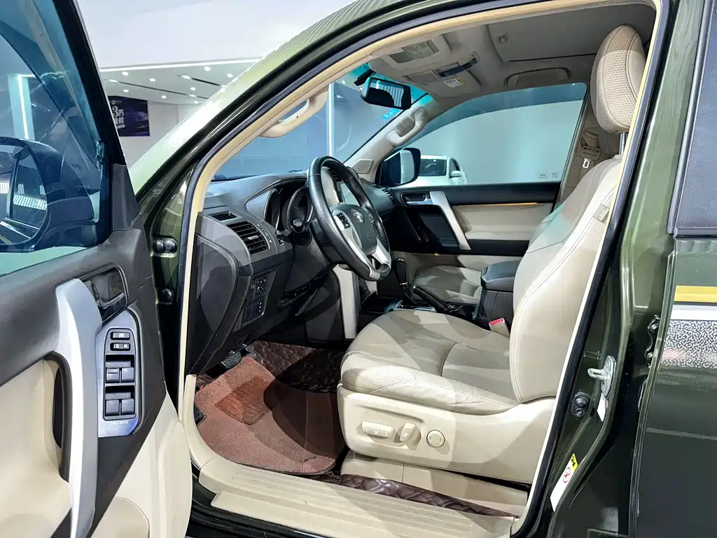 Toyota Prado — миниатюра 8