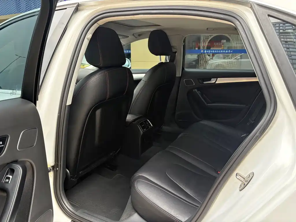 Audi A4L — миниатюра 7