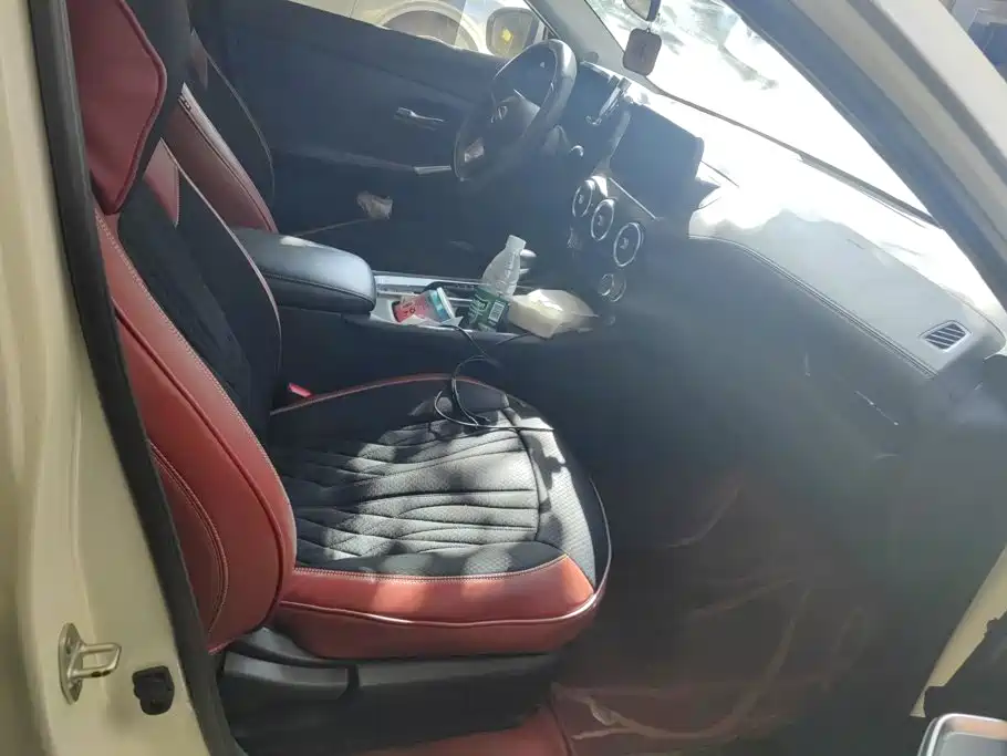 Nissan Sylphy — миниатюра 8