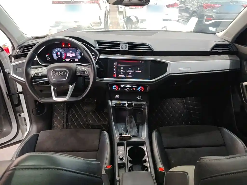 Audi Q3 — миниатюра 10