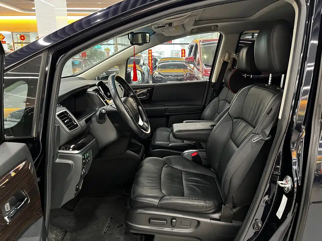 Honda Odyssey — миниатюра 5