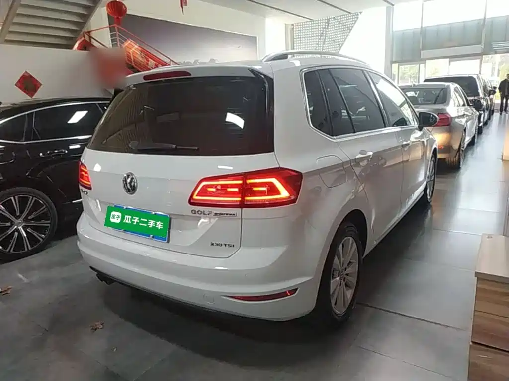 Volkswagen Golf Sportsvan — миниатюра 7