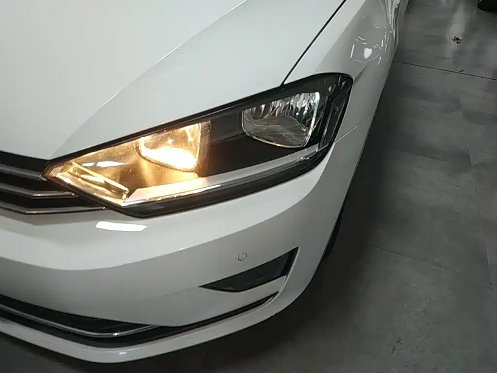 Volkswagen Golf Sportsvan — миниатюра 24