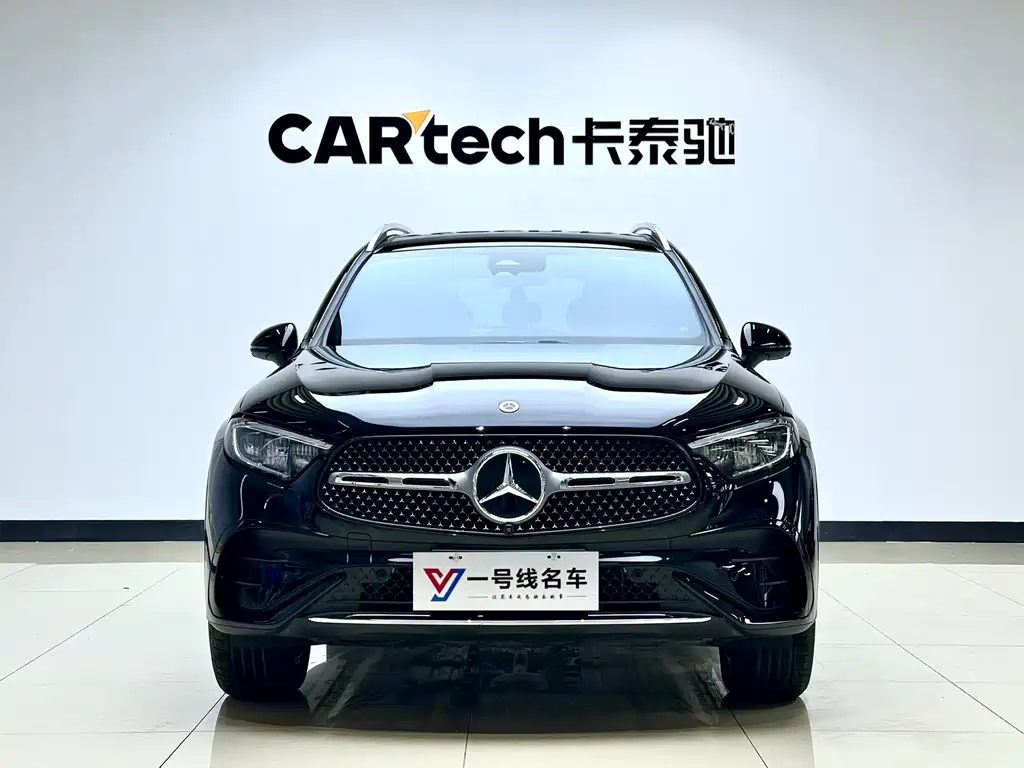 Mercedes-Benz GLC 2025