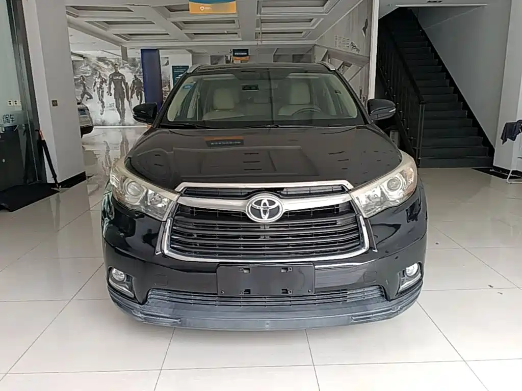Toyota Highlander — миниатюра 3