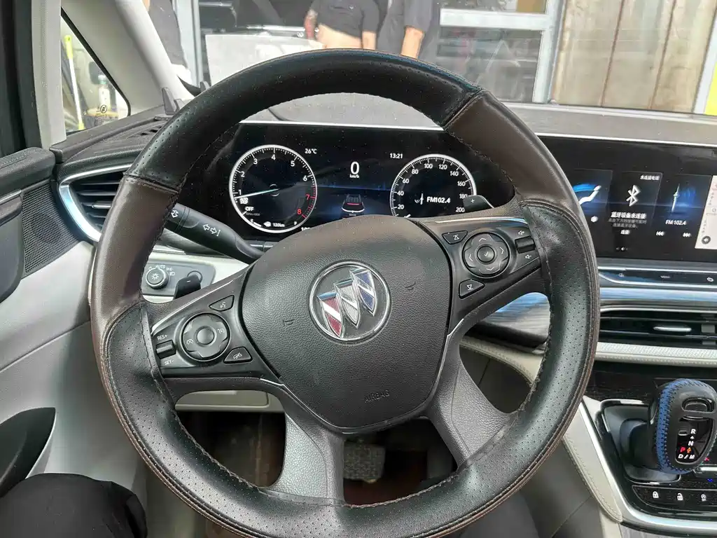 Buick GL8 — миниатюра 8