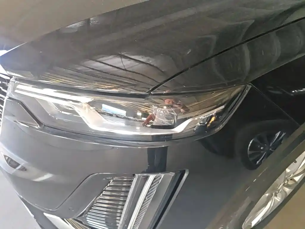 Cadillac XT6 — миниатюра 24