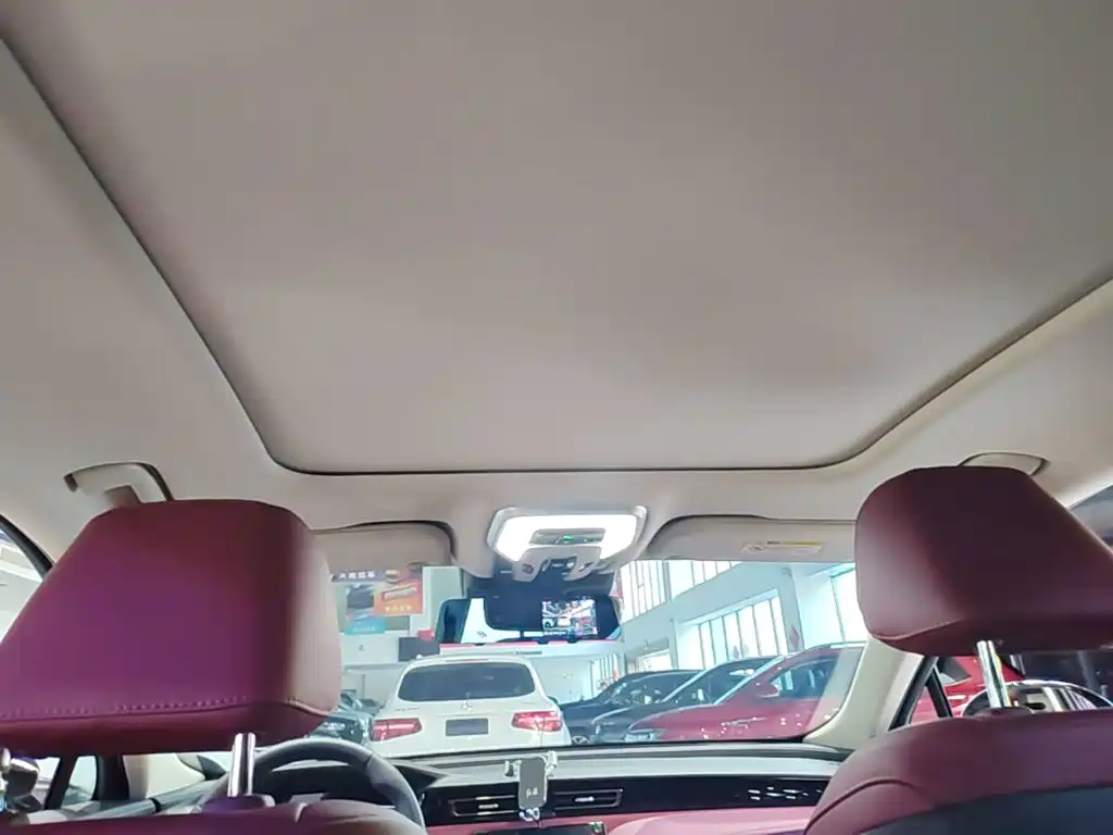 Hongqi Hongqi H5 — миниатюра 18