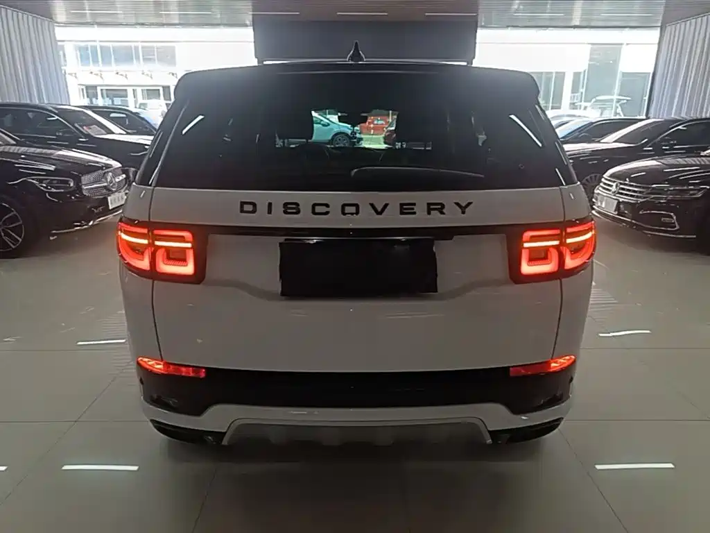 Land Rover Discovery Sport — миниатюра 6