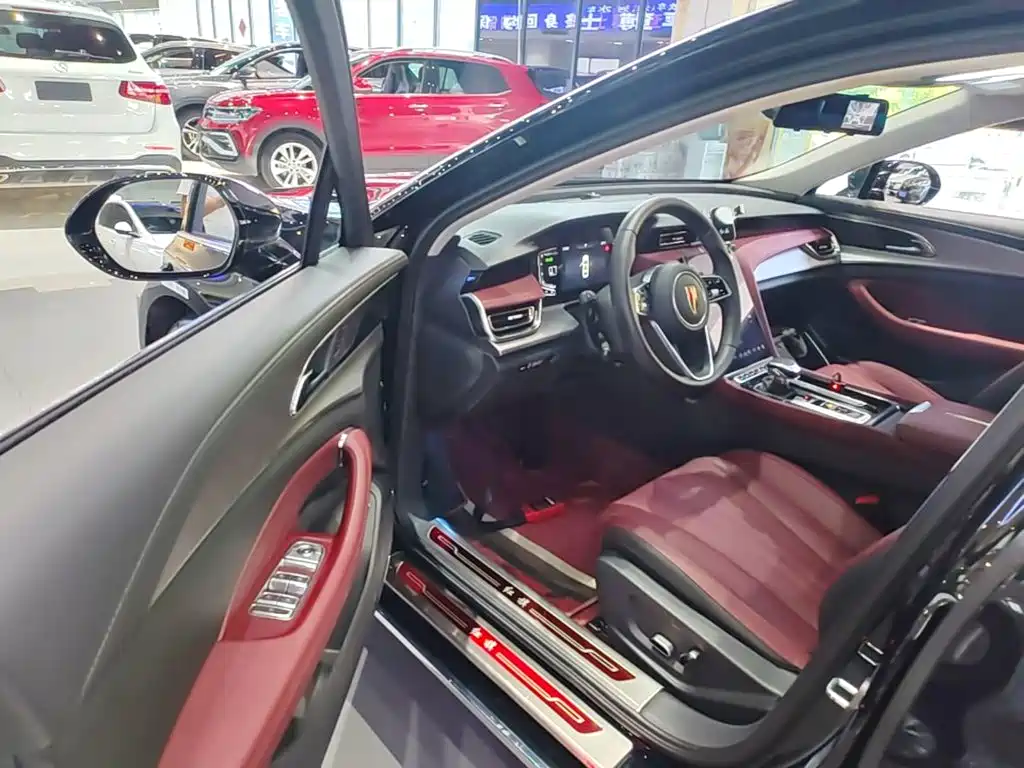 Hongqi Hongqi H5 — миниатюра 16