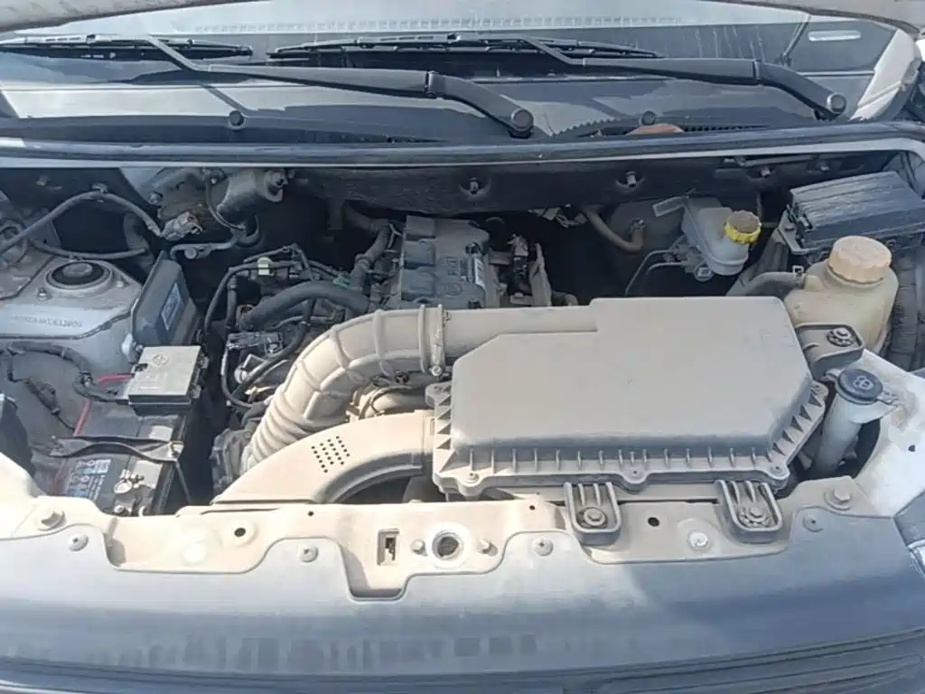 Wuling Hongguang V — миниатюра 20