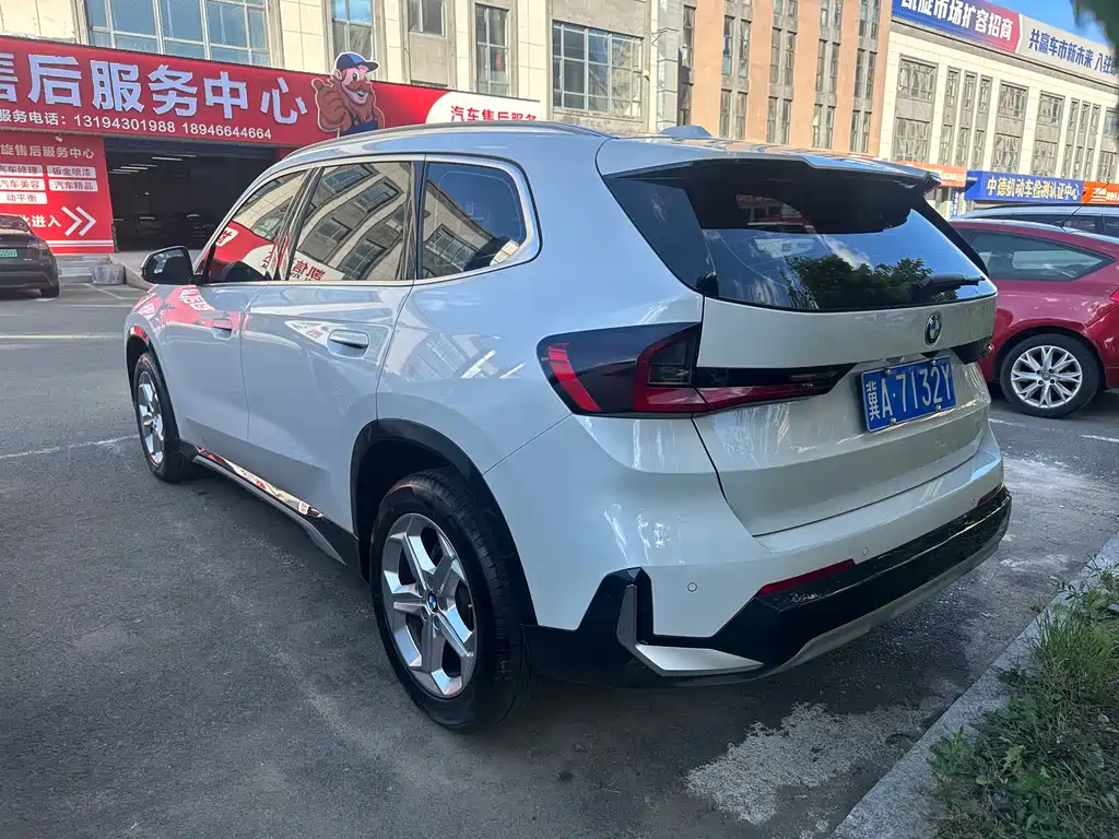 BMW X1 2023 sDrive20Li X