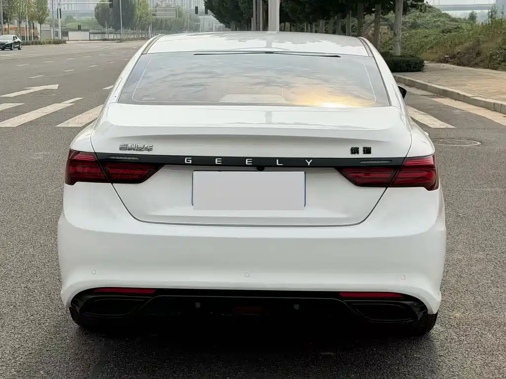 Geely Binrui — миниатюра 8
