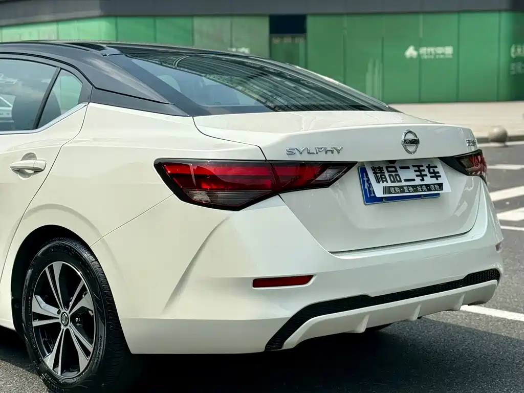 Nissan Sylphy — миниатюра 9
