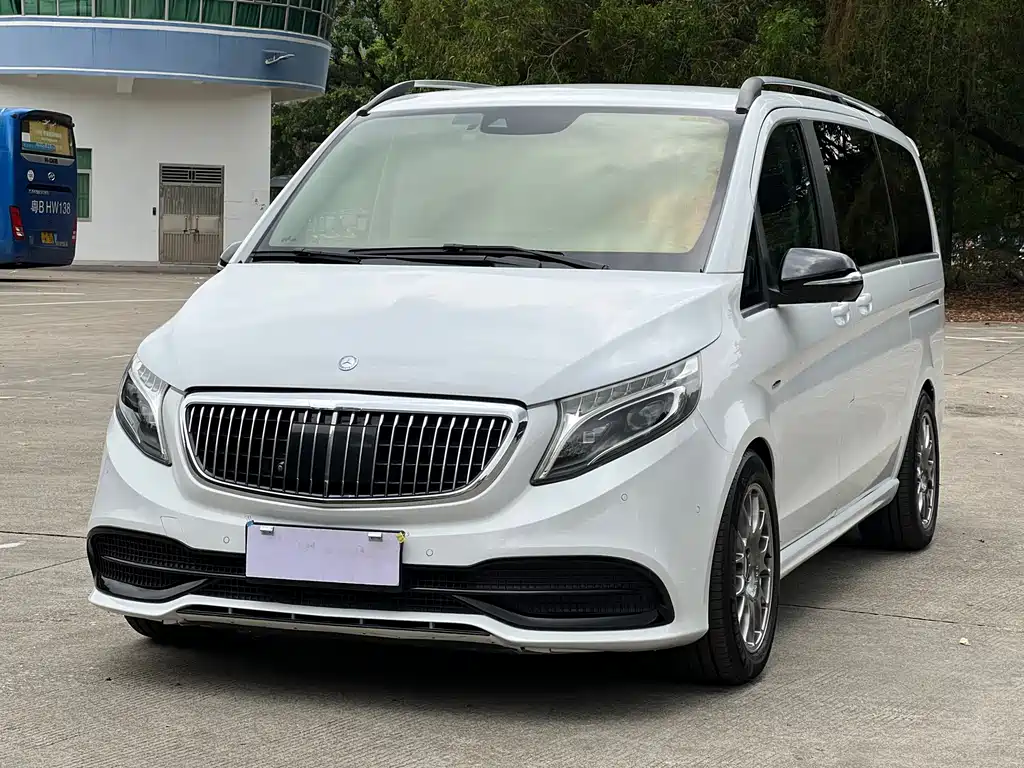 Mercedes-Benz V-Class 2017
