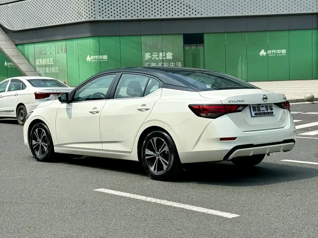 Nissan Sylphy — миниатюра 7