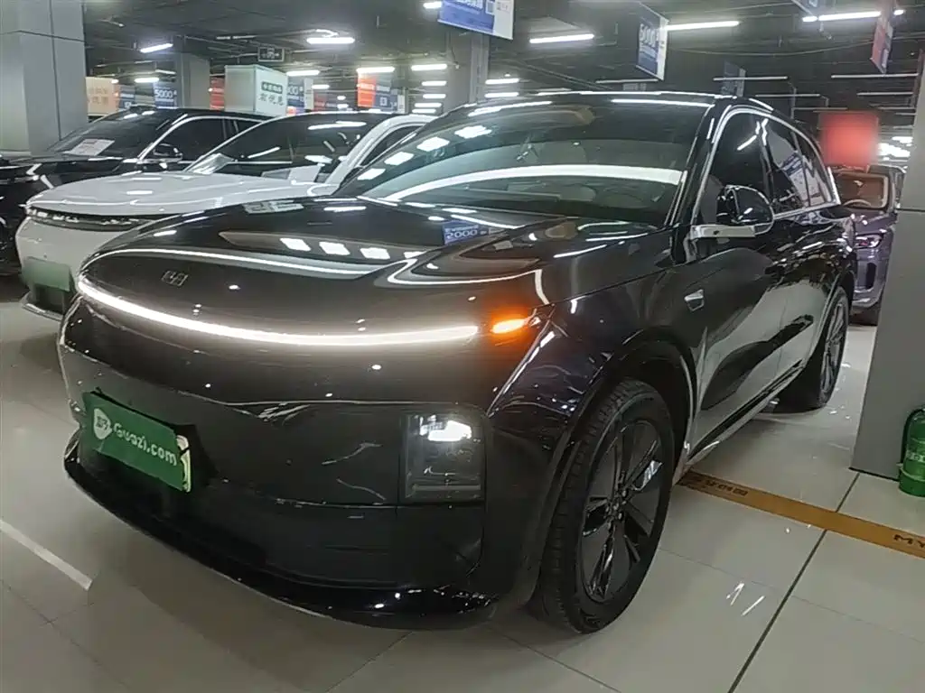 Li Auto Li L6 2025