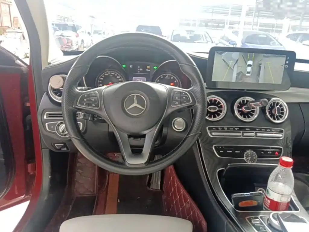 Mercedes-Benz C-Class — миниатюра 11