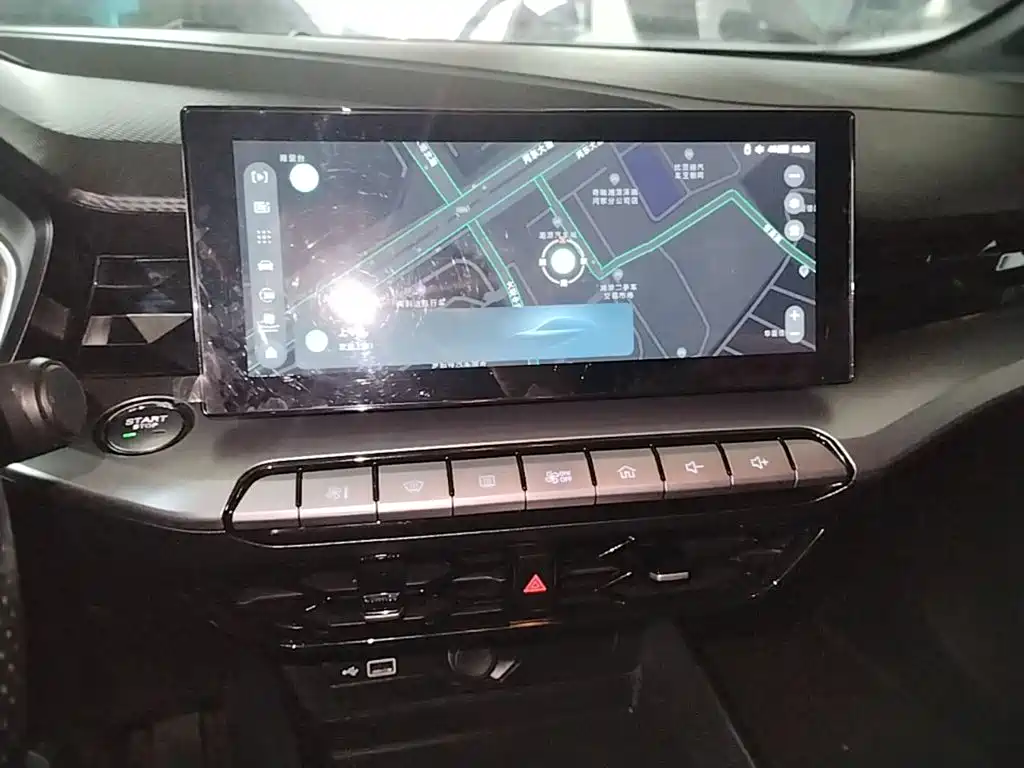MG MG5 — миниатюра 13