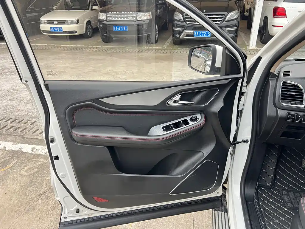 Baojun 560 — миниатюра 5