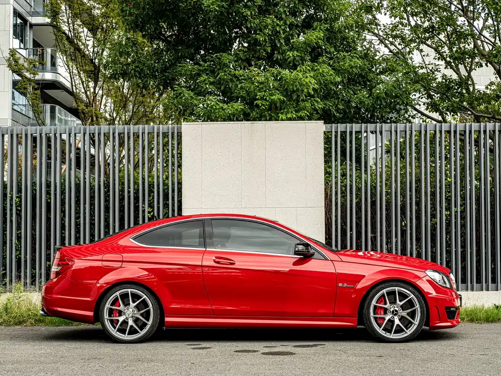 Mercedes-Benz C-Class AMG — миниатюра 4