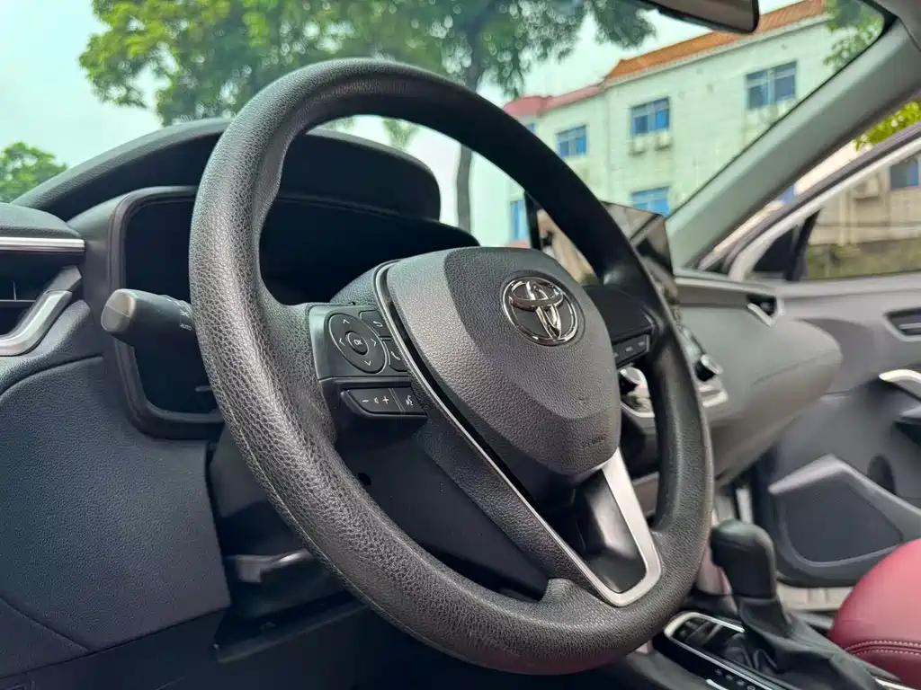 Toyota Frontlander — миниатюра 5