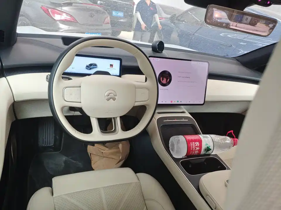 NIO ET5T — миниатюра 4