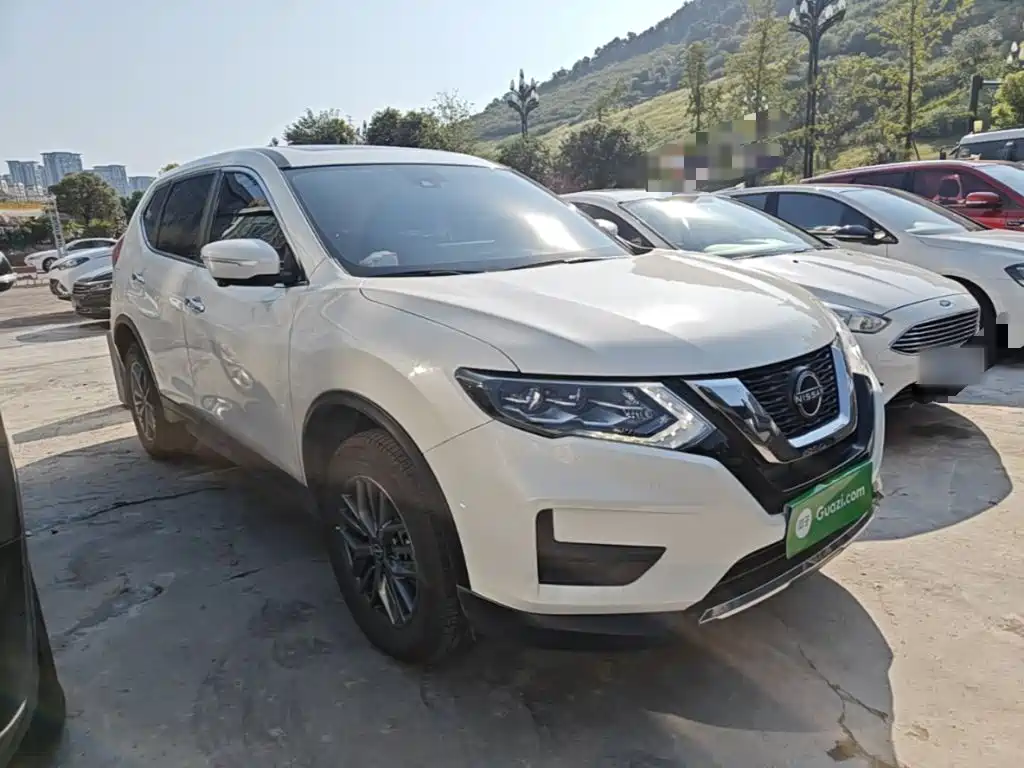 Nissan X-Trail — миниатюра 4