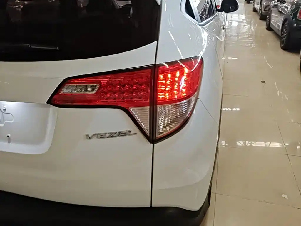 Honda Vezel — миниатюра 8