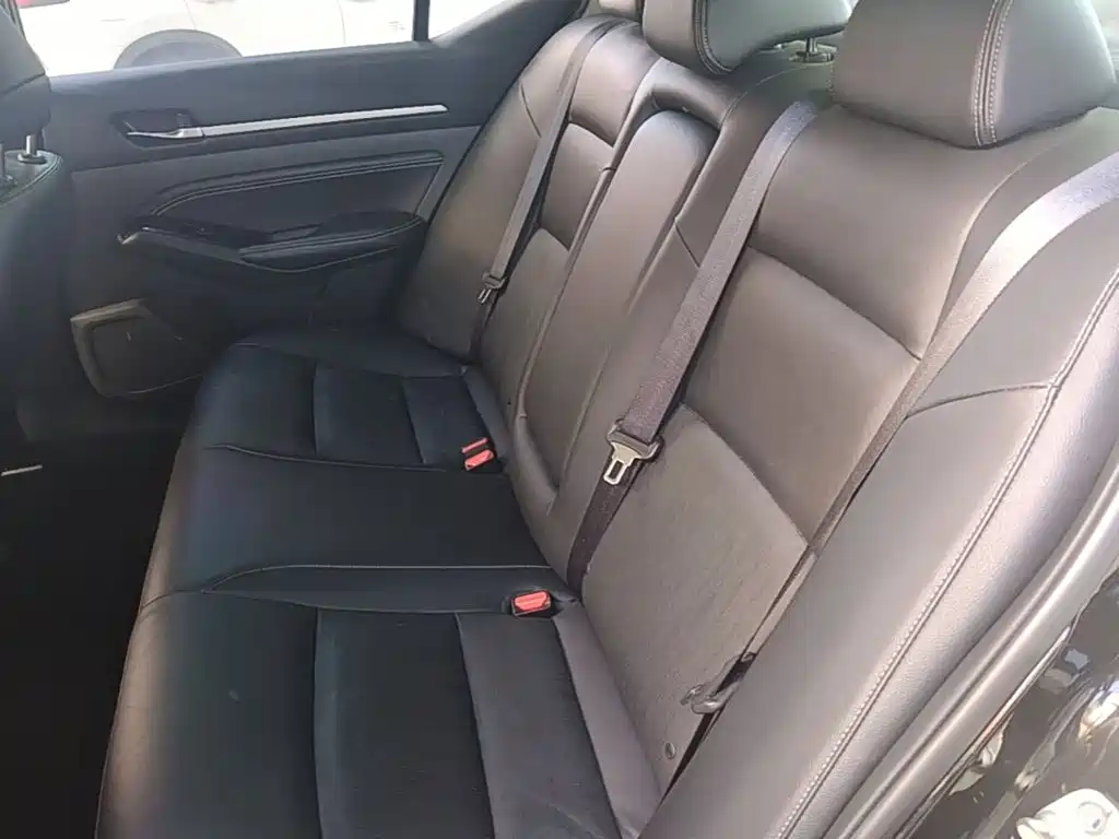 Nissan Teana — миниатюра 17